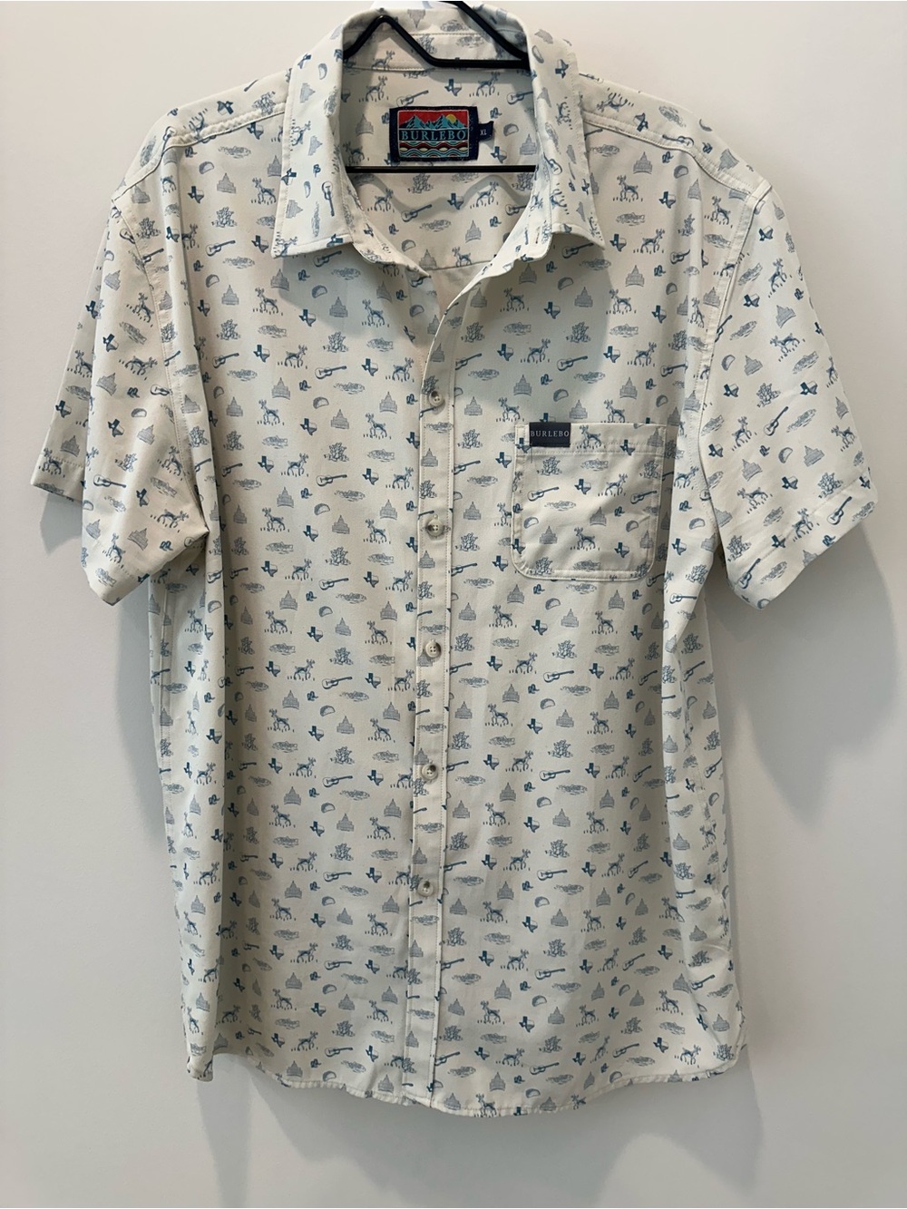 Men’s Burlebo Performance Button Up Lone Star State Texas Deer Guitar Taco XL - Picture 4 of 10